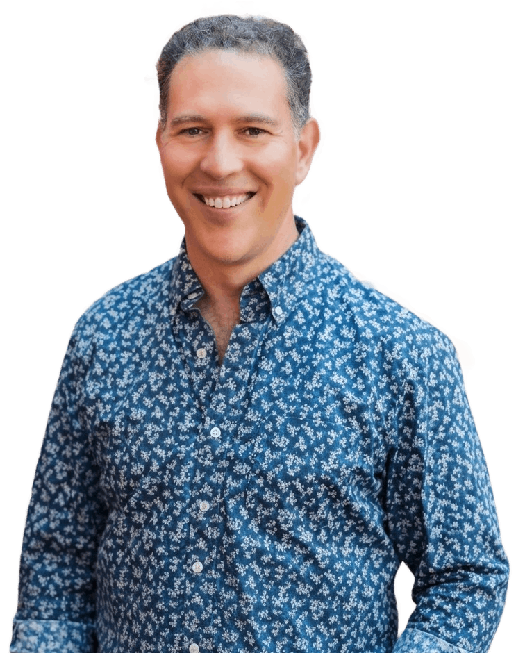 Jonah Staw headshot