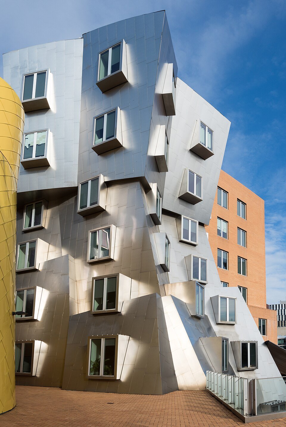 Frank Gehry (MIT Stata Center)